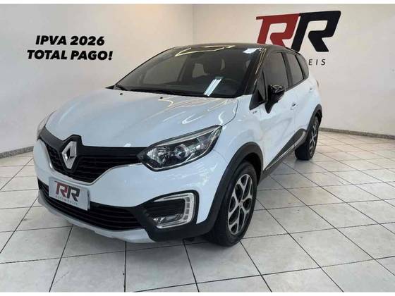 RENAULT CAPTUR 1.6 16V SCE FLEX BOSE X-TRONIC RENAULT CAPTUR 1.6 16V SCE FLEX BOSE X-TRONIC